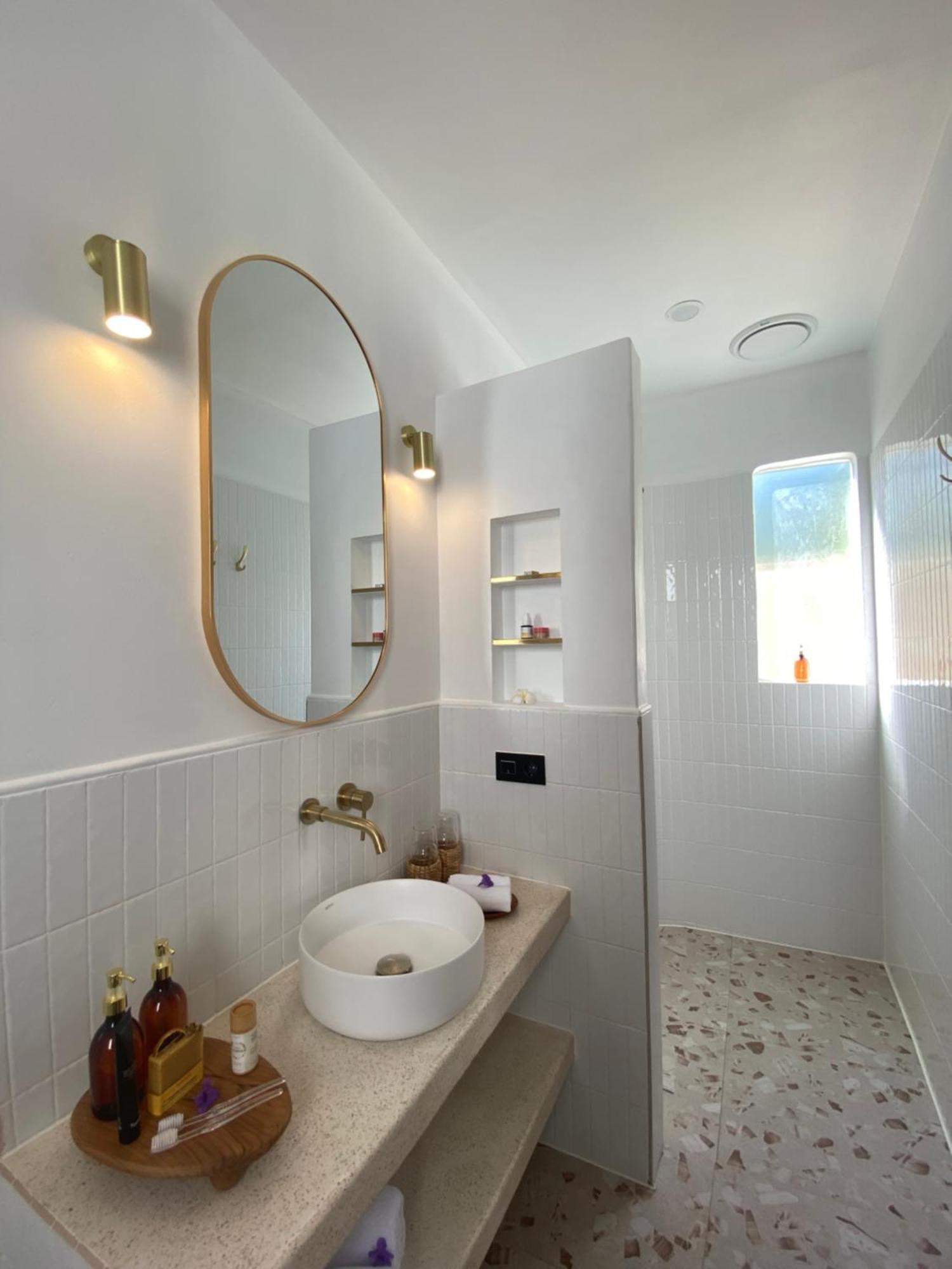 Isla Villas - Private Boutique Villas กีลีตราวางัน ภายนอก รูปภาพ
