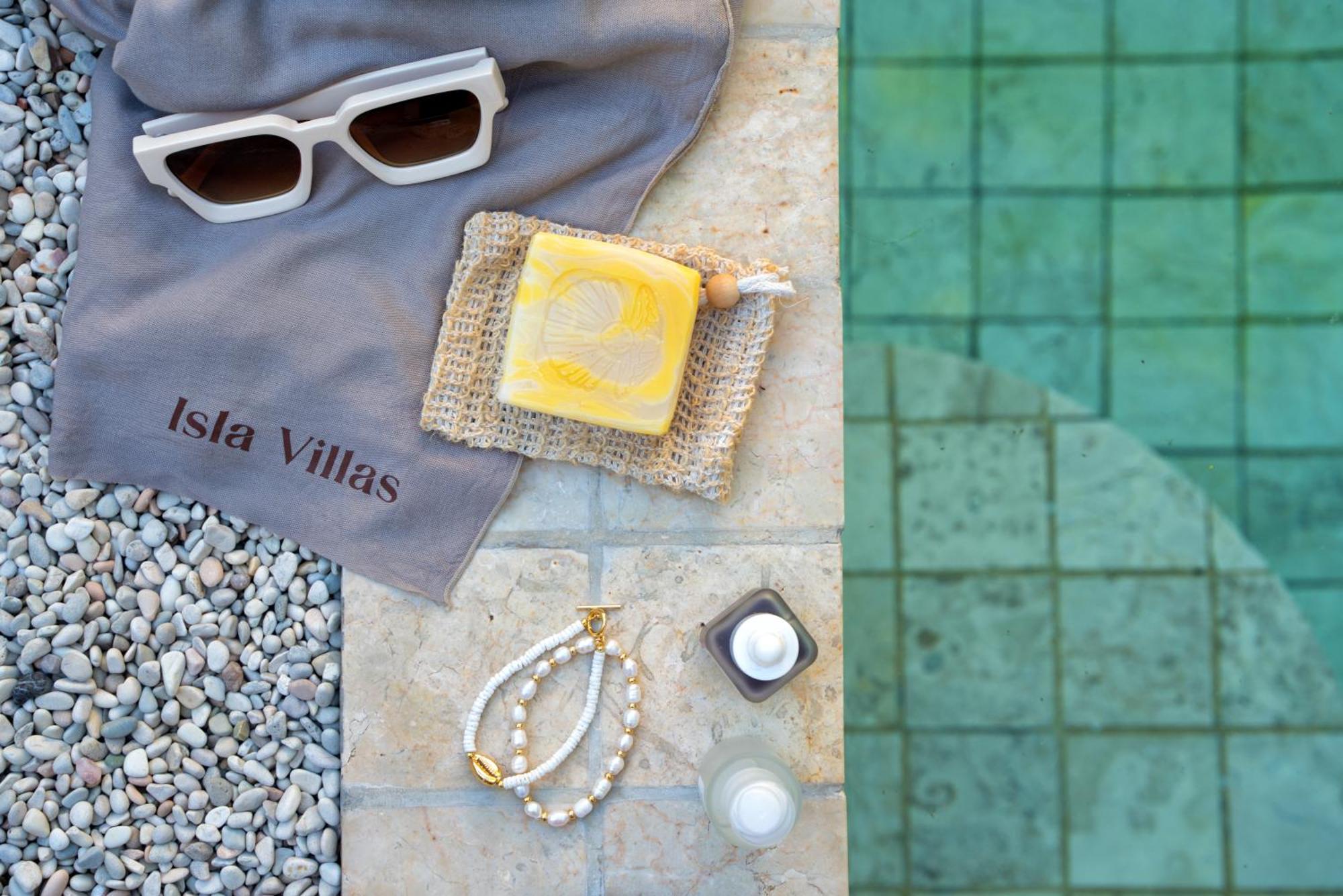 Isla Villas - Private Boutique Villas กีลีตราวางัน ภายนอก รูปภาพ